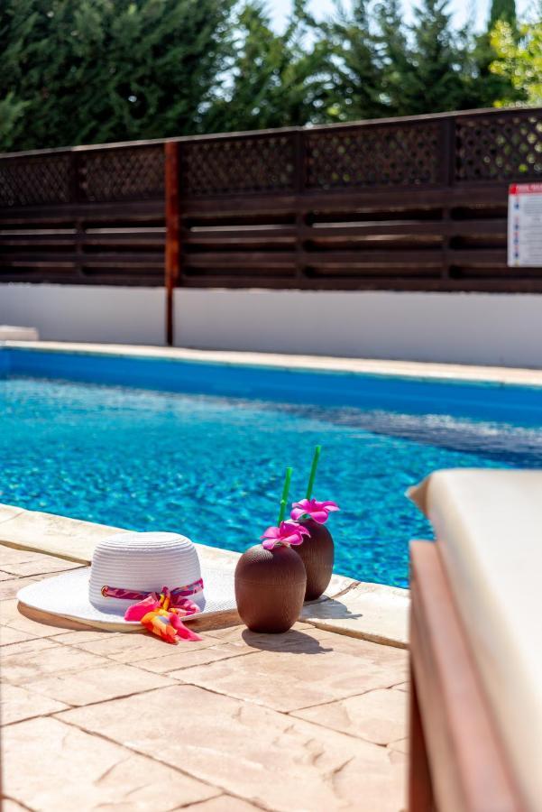 Villa Willow Mandali By Ezoria Villas Protaras Ngoại thất bức ảnh